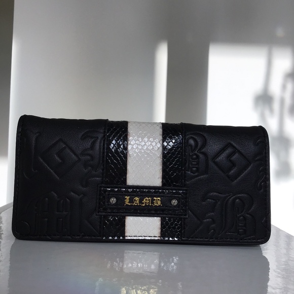 L.A.M.B. by Gwen Stefani black clutch wallet with b/w snake skin like detail - Picture 2 of 8